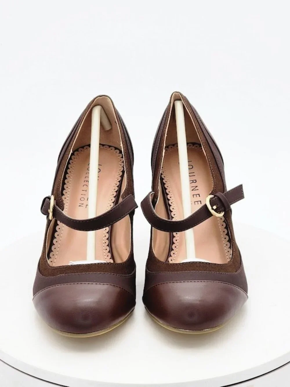 Journee Collection Siri Brown Mary Jane Pumps Round Toe Heels Women's Size 8.5